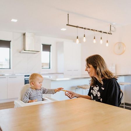5 - Delightful Space In Tranquil Neighbourhood, Close To The Lake Уанака Екстериор снимка